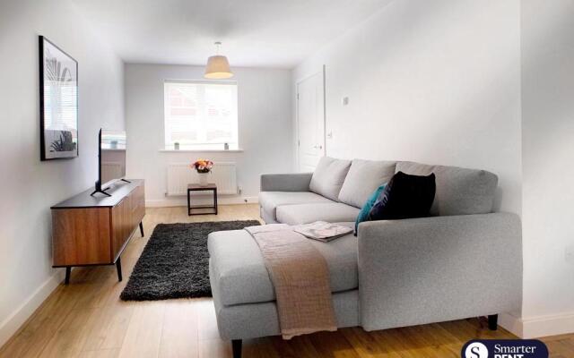 Wokingham - 2 bed House with garden
