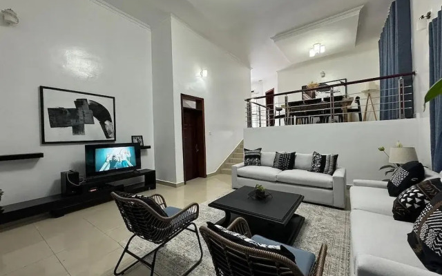 Iwacu Hotel
