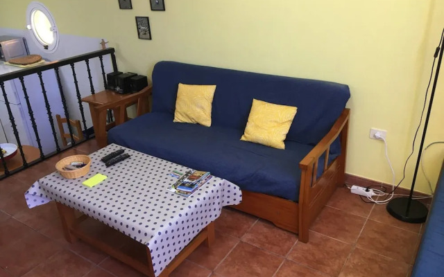 2 Bd Apartment With Stunning View