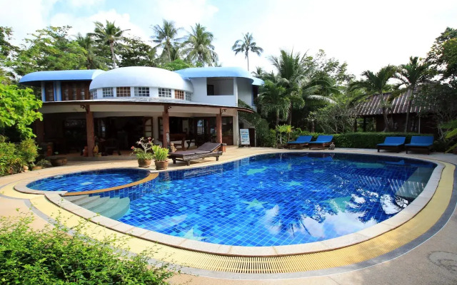 Nice 'n Easy House