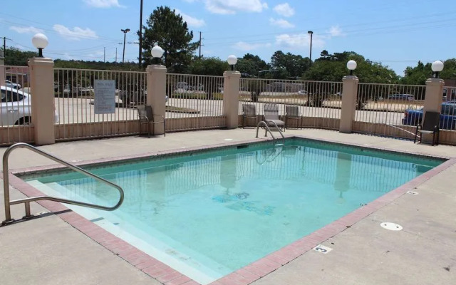 Highland Inn Denham Springs - Baton Rouge East