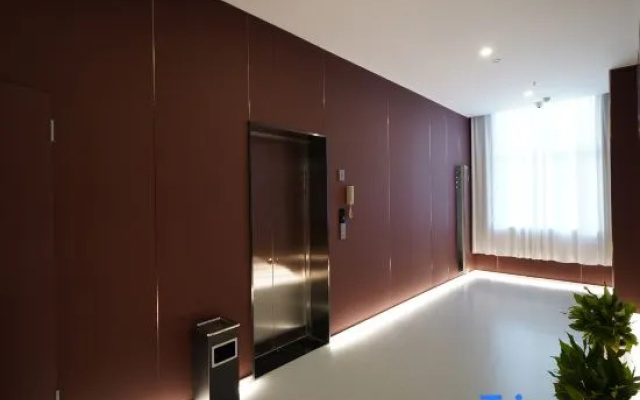 Yunshang Hotel (Wuhan Foxconn Technology Group Store)