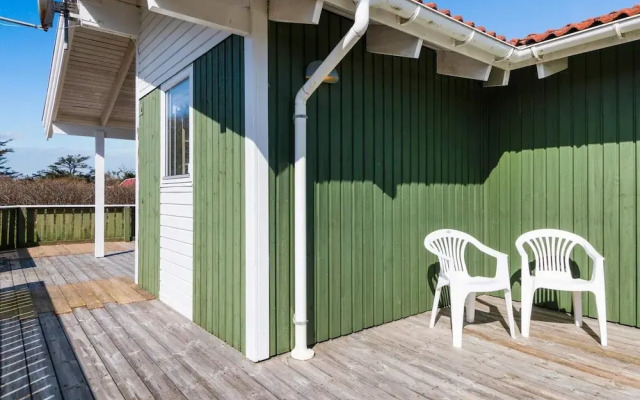 5 Star Holiday Home in Lokken