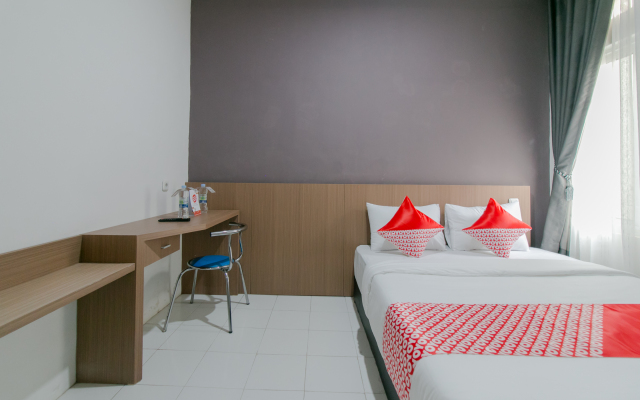 OYO 2228 Arwinda Costel Syariah