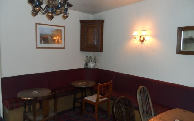 Rose and Crown