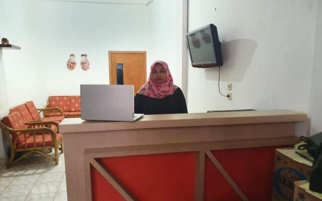 SPOT ON 2422 Kost Laguna