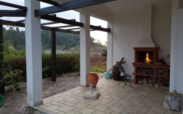 Assafarge-2bedroom-1bathroom-garden