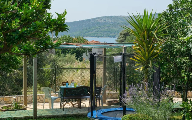 Holiday home Put Draga I