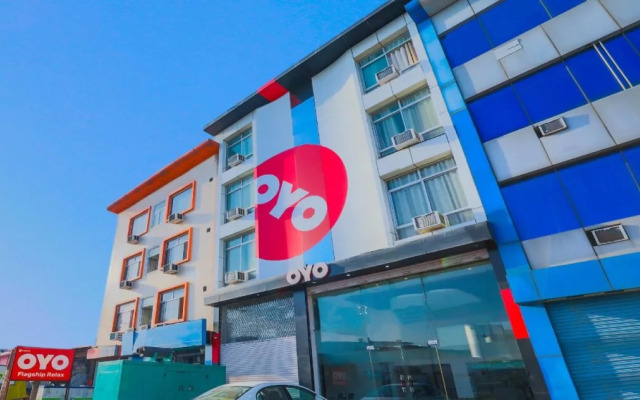 OYO 22828 Flagship Hotel Relax