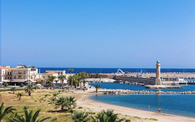 seafront cozy suite for 2 in Rethymno