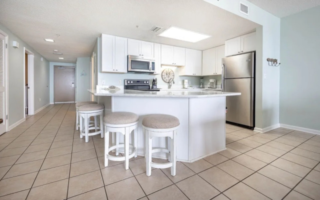 Phoenix X 1009 3 Bedroom Condo