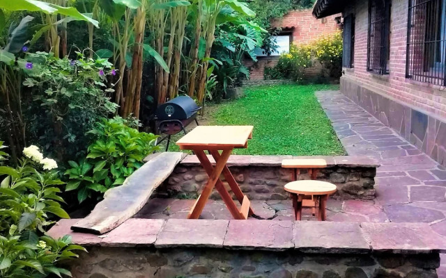 Terrazas Del Coya - Hostel