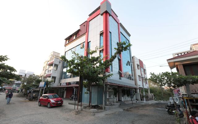OYO Flagship 4584 India Gate