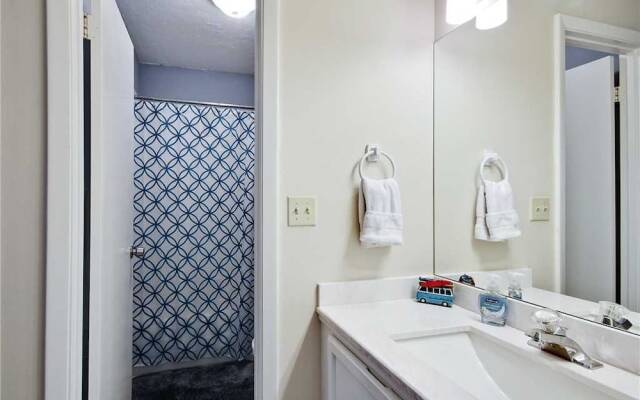 Bay Oaks D22 - Two Bedroom Condo