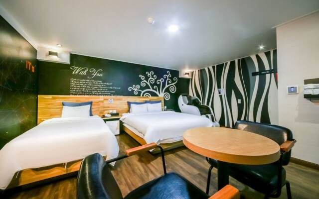 Changwon It'S Hotel