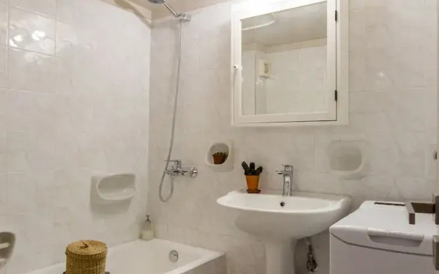 Nautilus Charm Apartment