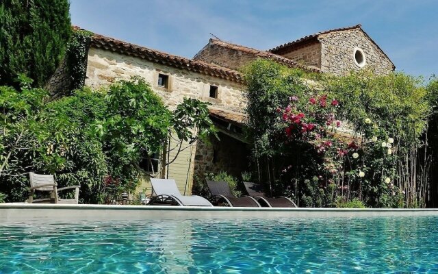 Mas Escombelle Chambre d'Hôte