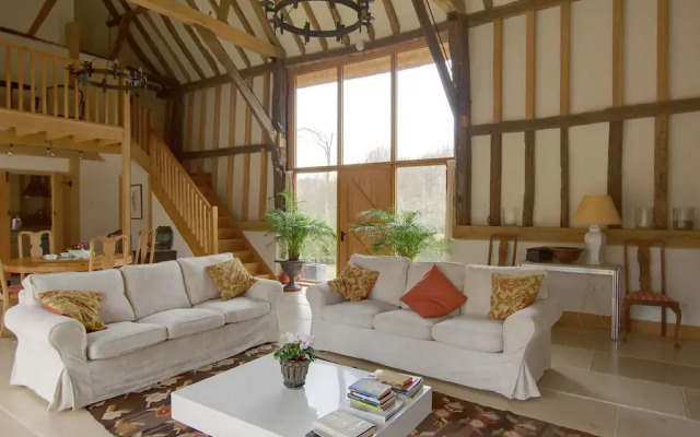 Beautifully Renovated Barn in Northiam