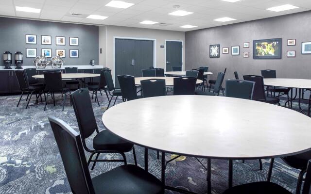 Homewood Suites by Hilton Lansing Eastwood