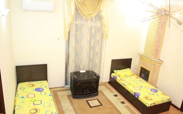 Nizami Center Hostel