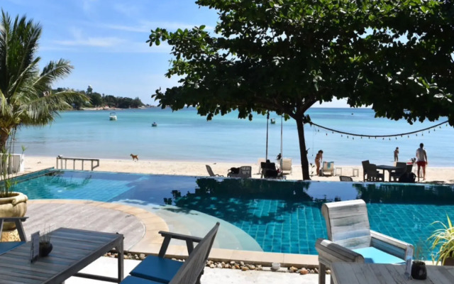2 Bedroom Beach Front Apartment A1 Lamai
