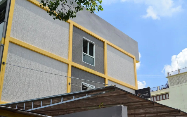 Icon Place Apartment