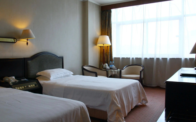 Hoi Tak Hotel