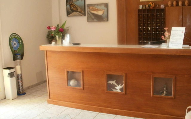 Ormos Atalia Aparthotel