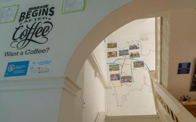 Samarian Hostel