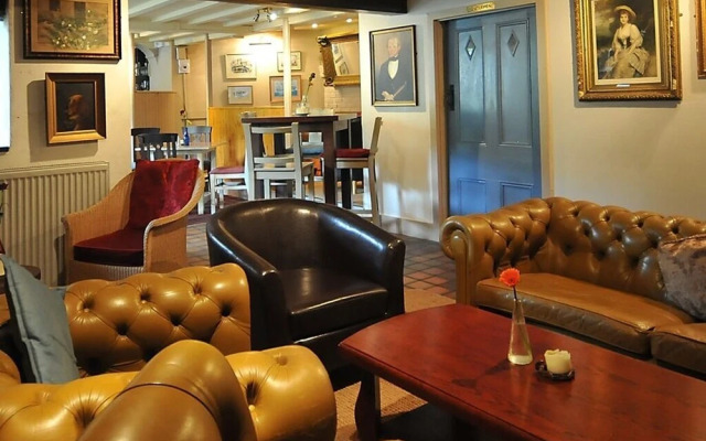 White Hart Cafe Bar & Bistro