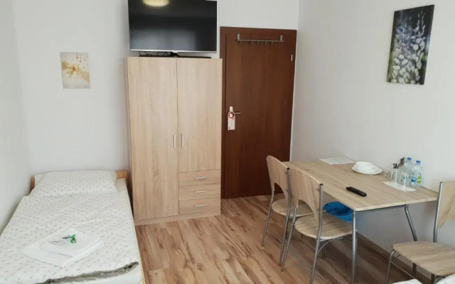 Różana 51