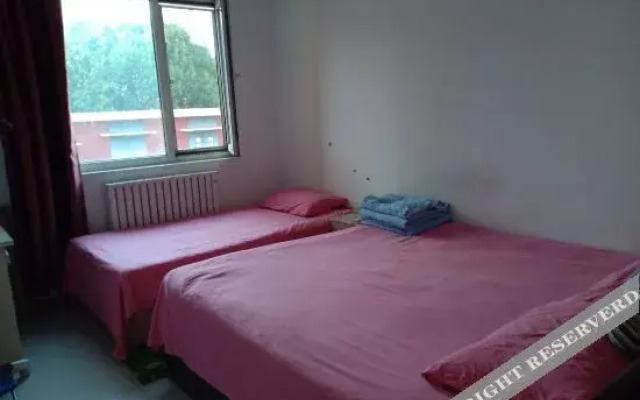 Lucky Hostel (Tianjin Binhai International Airport)