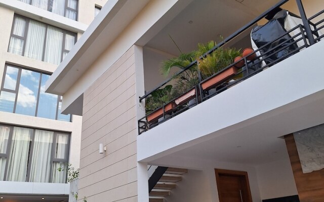 Victor Regents Apartment