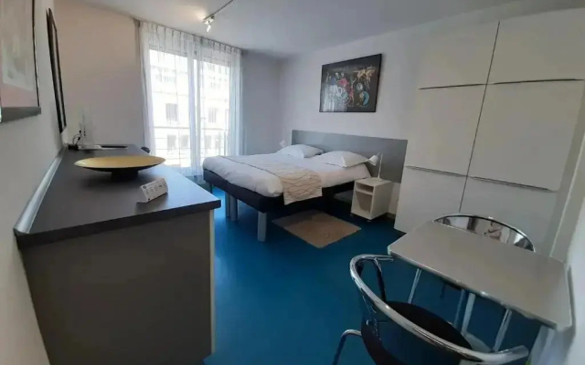 Domus Hotel