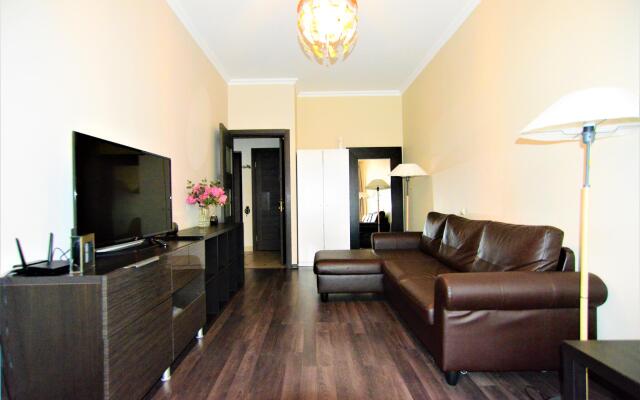 BestFlat24 on Letnaya Street 21