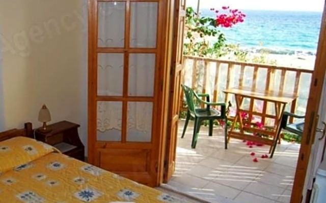 Mikro Βeach Ηotel