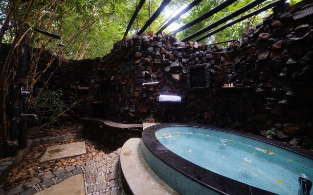 Regenta Resort Aranyaani