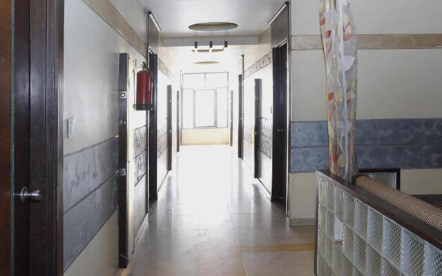 Hotel Mahadev Regency