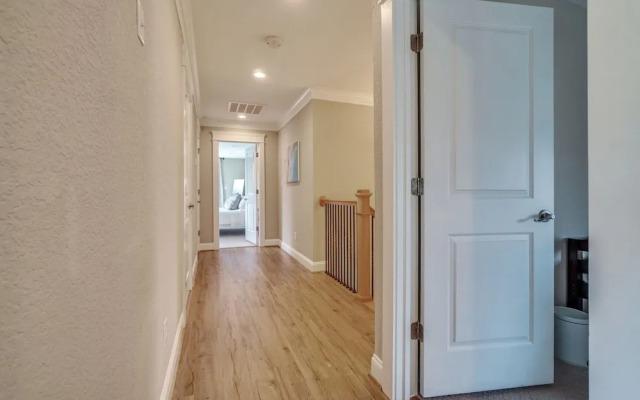 The Hide Away Beach on the Bay