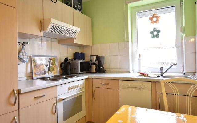 Quaint Apartment near Sea in Boltenhagen