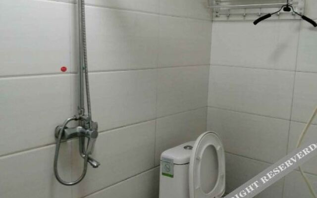 Pingjiang Xingjie Business Hotel