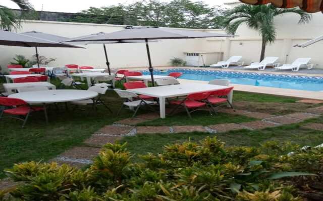 Residence Divine Palace