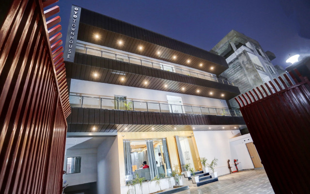 Townhouse 1049 Super Three Premium