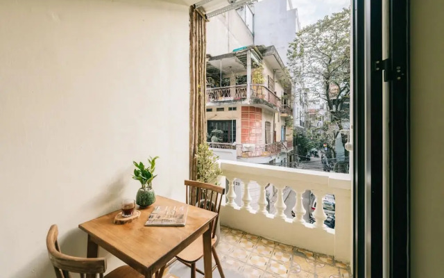 UNIQUE Creative Apartment w ROOFTOP Garden