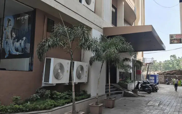 Hotel Gokul Inn