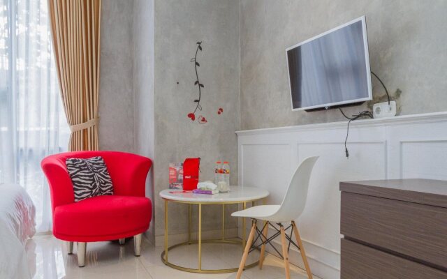 RedDoorz Premium @ The Batik Hotel Moh. Toha