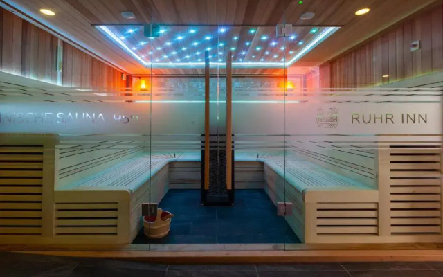 Ruhr Inn Hotel & Hostel