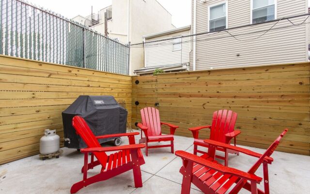 City Retreat - Roof Deck / Patio / Views
