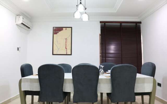 Gidihotel KIRA