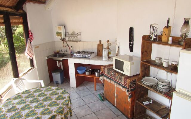 Amanzimlotzi Riverside Bush Camp